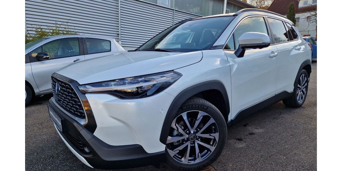 Toyota Corolla Cross 5.143 km 38.490 &euro; Nürtingen 72622
