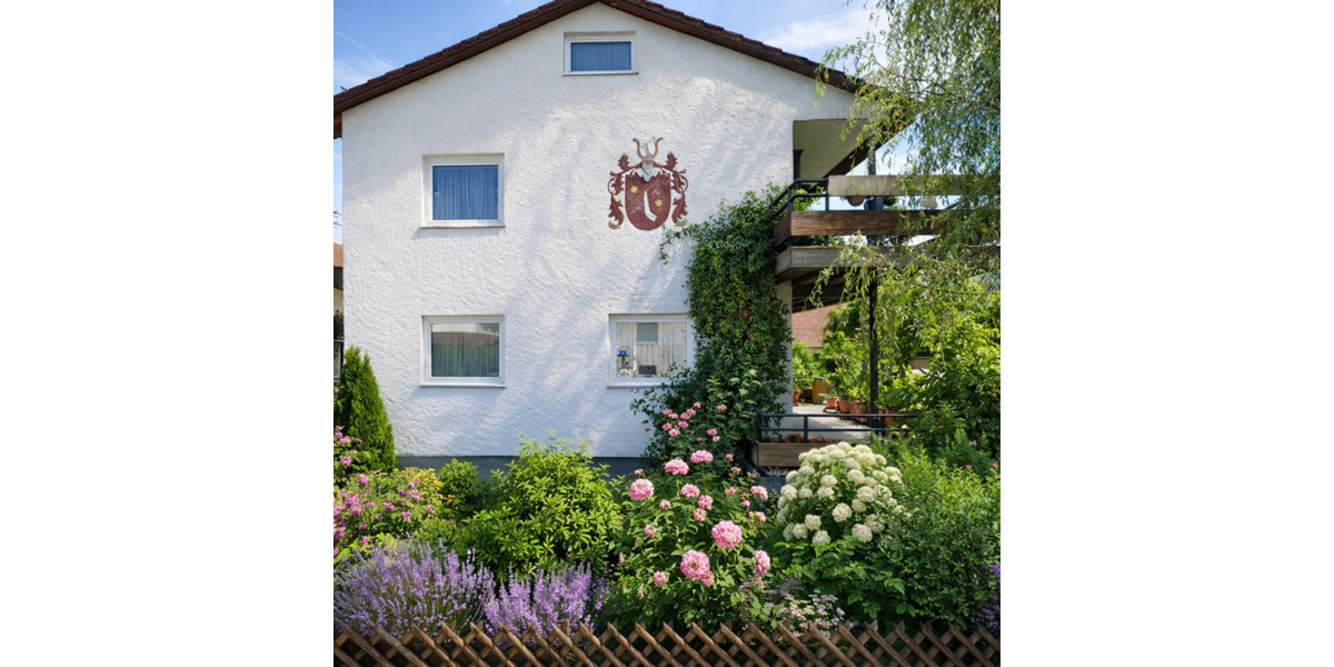 Mehrfamilienhaus, Wohnhaus Engstingen Großengstingen - 6 Zimmer, 160 m&sup2;, 399.000&euro; | Angebot:25687295