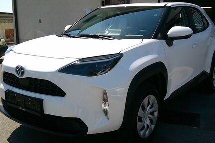 Toyota Yaris Cross 16.000 km 21.990 &euro; Sindelfingen 71065