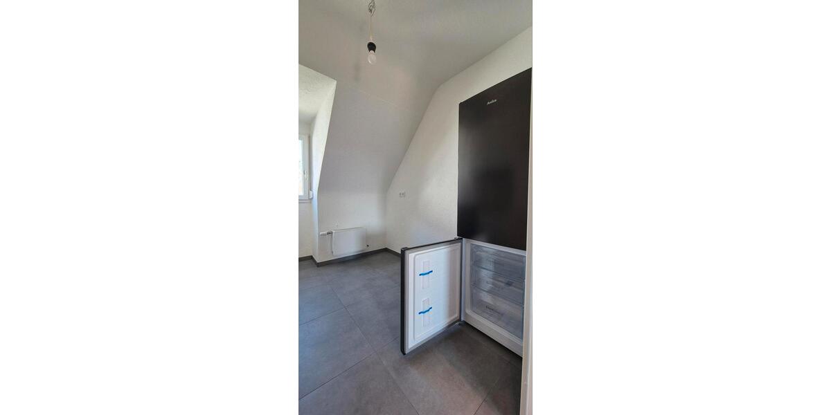 Dachgeschoßwohnung Stuttgart Stuttgart-West - 3 Zimmer, 53 m&sup2;, 1.250&euro; | Angebot:25902068