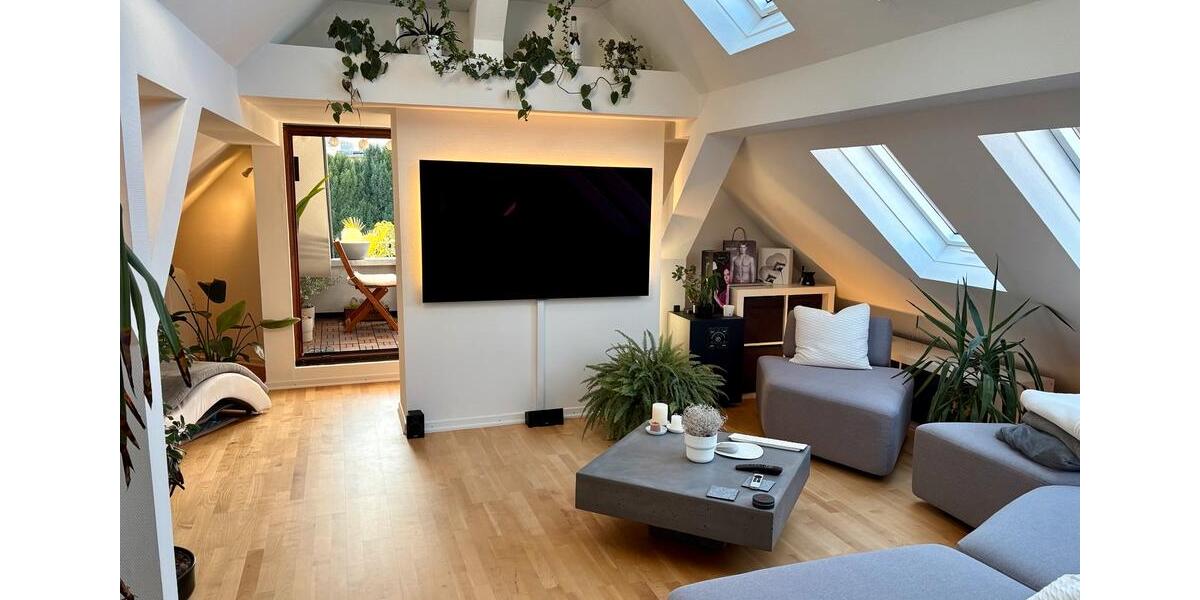 Dachgeschoßwohnung Stuttgart Stuttgart-West - 3 Zimmer, 72 m&sup2;, 549.000&euro; | Angebot:25611761