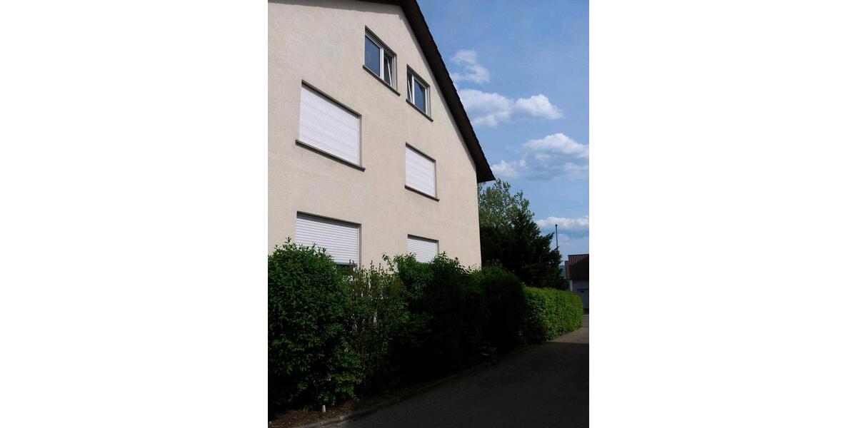 Dachgeschoßwohnung Reutlingen Orschel-Hagen - 3.5 Zimmer, 75 m&sup2;, 250.000&euro; | Angebot:27186860