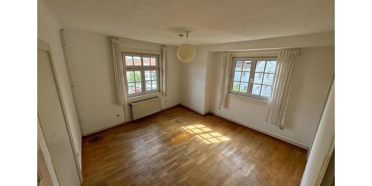 Etagenwohnung Reutlingen - 1 Zimmer, 1 m&sup2;, 550&euro; | Angebot:25657975