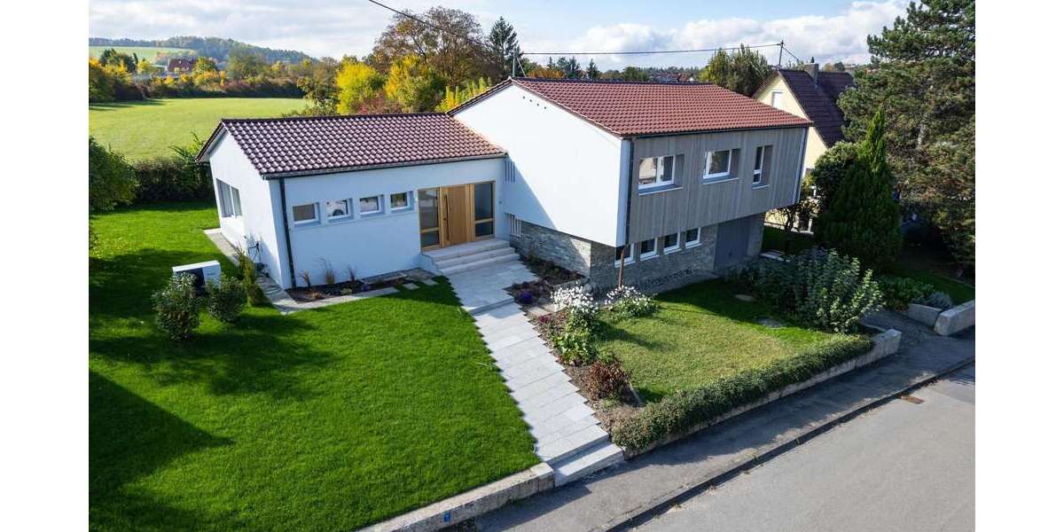 Einfamilienhaus Hechingen - 7 Zimmer, 188 m&sup2;, 1.050.000&euro; | Angebot:23404391