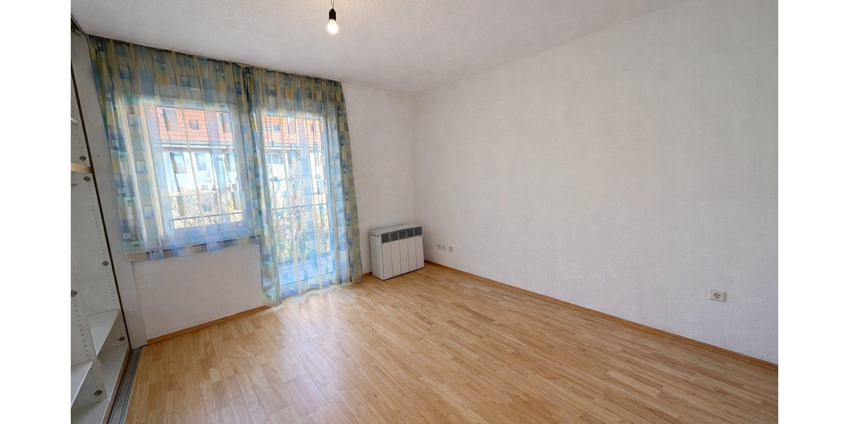 Mehrfamilienhaus, Wohnhaus Stuttgart Degerloch - 8 Zimmer, 181 m&sup2;, 778.000&euro; | Angebot:25836698