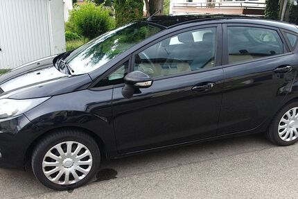Ford Fiesta 90.900 km 3.500 &euro; Pfullingen 72793