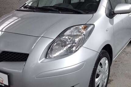 Toyota Yaris 63.101 km 4.950 &euro; Reutlingen 72770