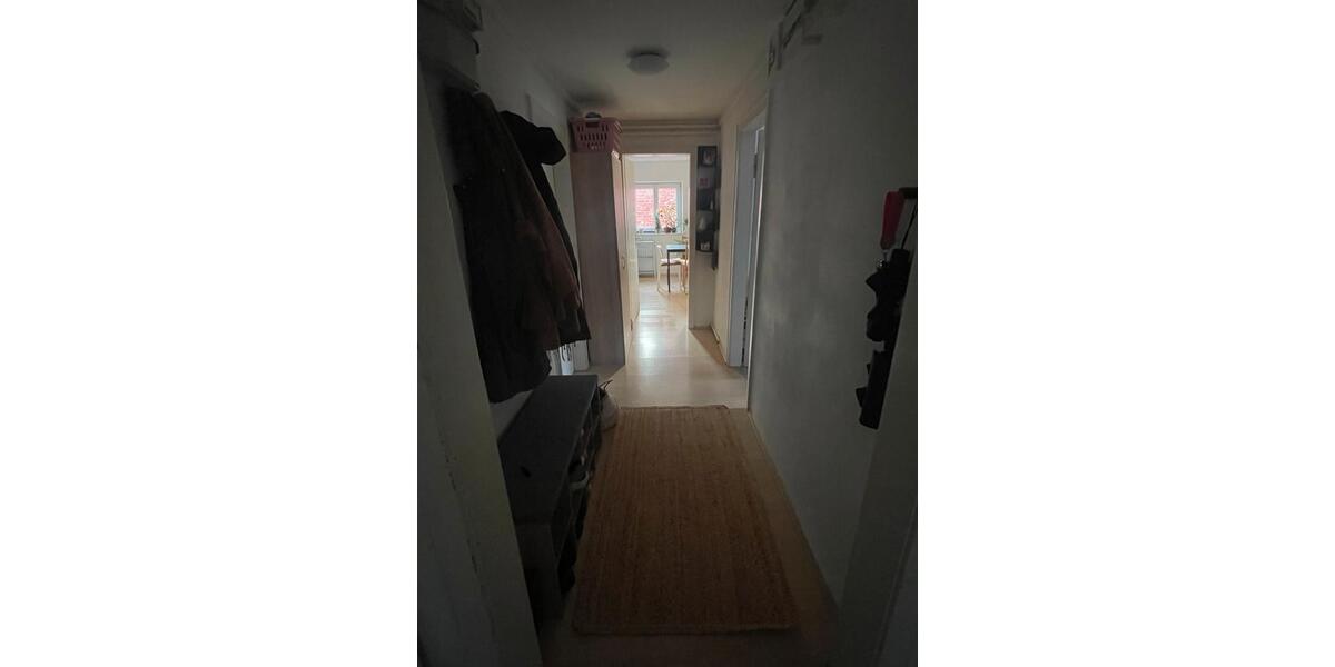 Dachgeschoßwohnung Stuttgart Stuttgart-West - 3 Zimmer, 50 m&sup2;, 1.200&euro; | Angebot:25328104