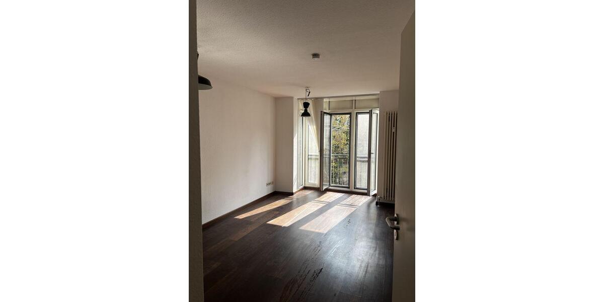 Etagenwohnung Stuttgart Stuttgart-Süd - 2 Zimmer, 35 m&sup2;, 830&euro; | Angebot:26446596