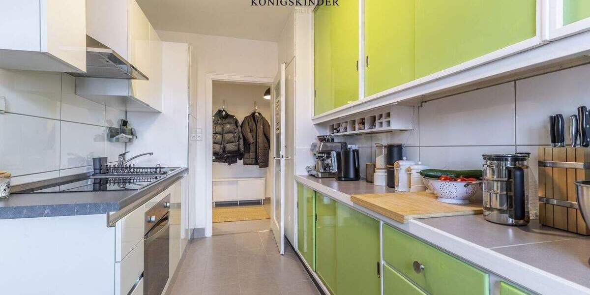 Etagenwohnung Stuttgart Süd - 3 Zimmer, 82 m&sup2;, 425.000&euro; | Angebot:25683100