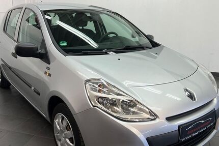 Renault Clio 108.053 km 3.750 &euro; Hechingen 72379