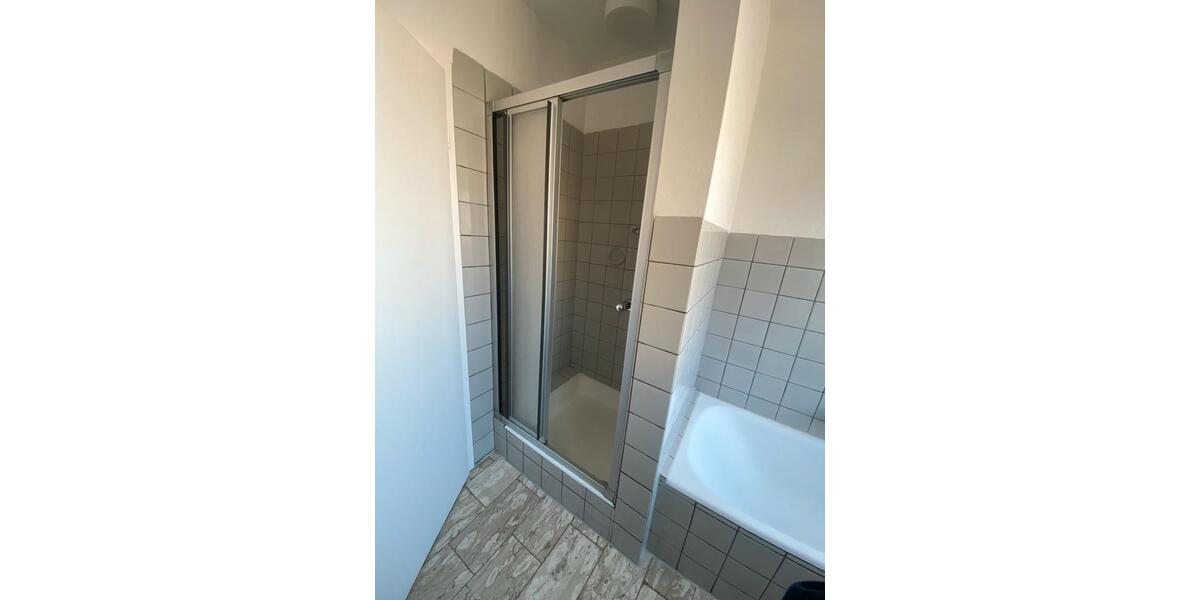 Etagenwohnung Nürtingen - 3 Zimmer, 89 m&sup2;, 1.130&euro; | Angebot:25638355