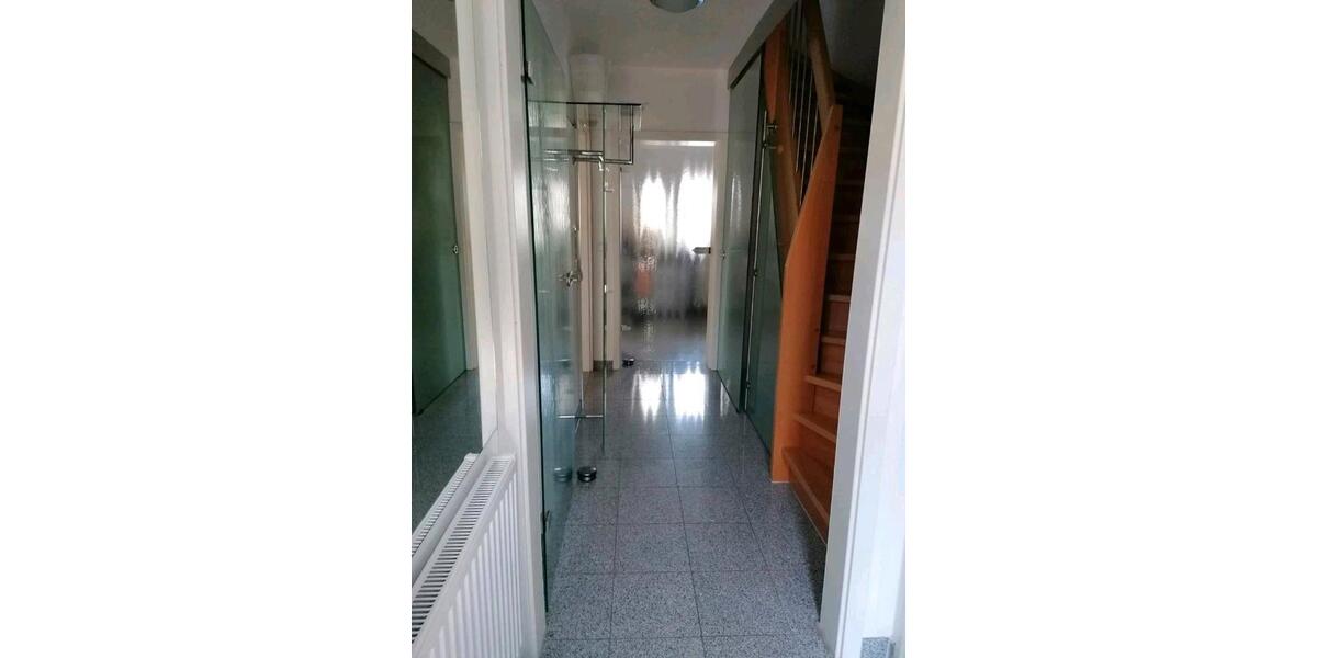 Reihenhaus Nürtingen - 4 Zimmer, 130 m&sup2;, 750.000&euro; | Angebot:24746295