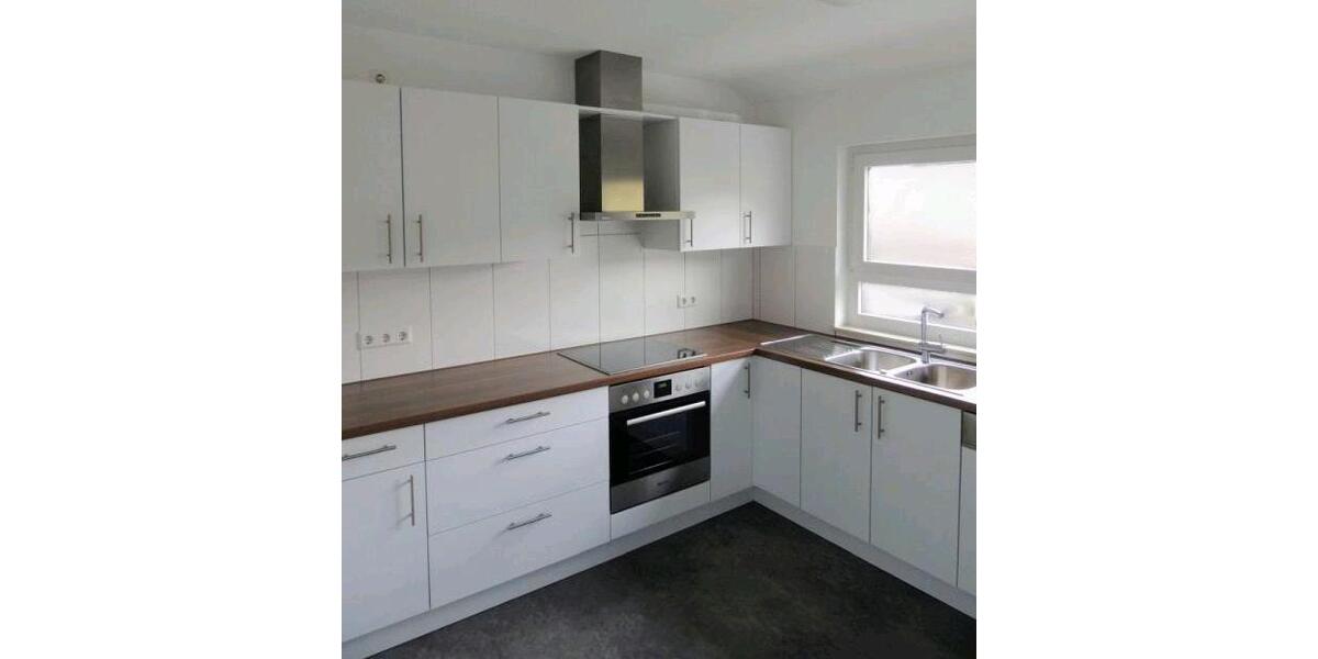 Dachgeschoßwohnung Mössingen - 3.5 Zimmer, 92 m&sup2;, 900&euro; | Angebot:25964344