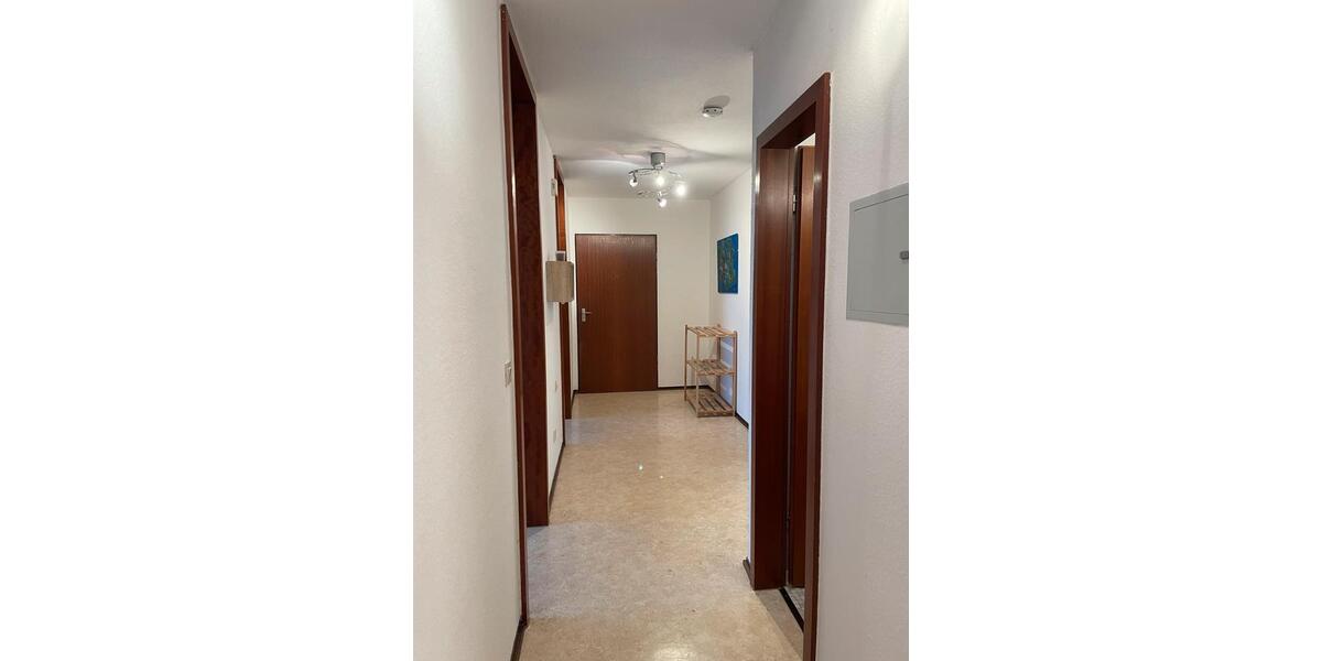 Etagenwohnung Rottenburg am Neckar - 4.5 Zimmer, 107 m&sup2;, 315.000&euro; | Angebot:26221121