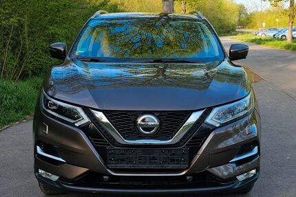 Nissan Qashqai 85.000 km 16.200 &euro; Sonnenbühl 72820
