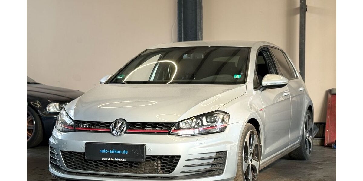 VW Golf 86.000 km 16.900 &euro; Stuttgart 70374