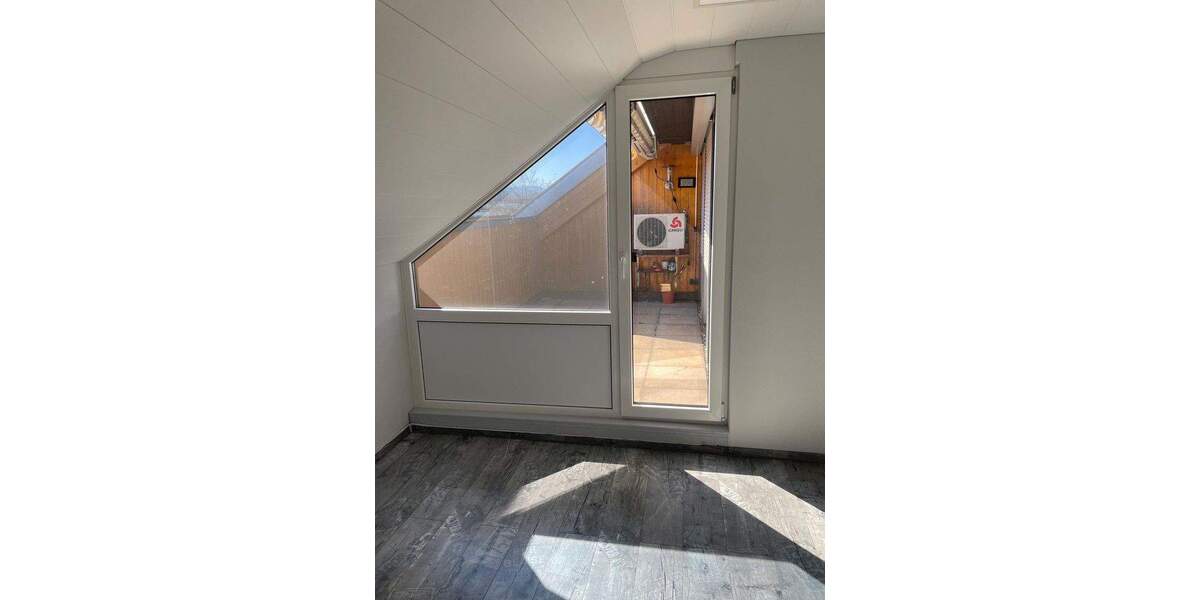 Etagenwohnung Reutlingen Ringelbach - 3 Zimmer, 70 m&sup2;, 280.000&euro; | Angebot:25657615