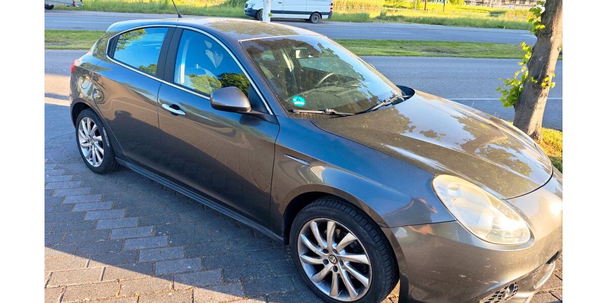 Alfa Romeo Giulietta 206.000 km 3.500 &euro; Böblingen 71034