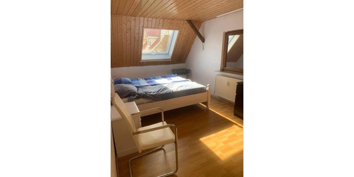 Dachgeschoßwohnung Eutingen im Gäu - 4 Zimmer, 85 m&sup2;, 627&euro; | Angebot:24178312