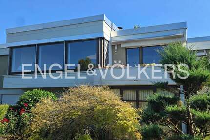 Haus Rottenburg - 10 Zimmer, 350 m&sup2;, 1.180.000&euro; | Angebot:25219406