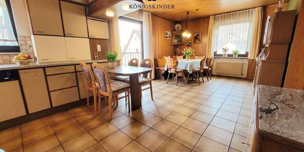 Etagenwohnung Köngen - 5 Zimmer, 144 m&sup2;, 495.000&euro; | Angebot:25862683