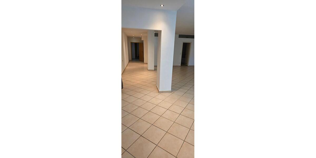 Etagenwohnung Reutlingen Sondelfingen - 1.5 Zimmer, 86 m&sup2;, 189.000&euro; | Angebot:27185781