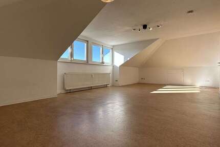 Wohnung Stuttgart Bad Cannstatt - 3 Zimmer, 88 m&sup2;, 1.275&euro; | Angebot:20188362