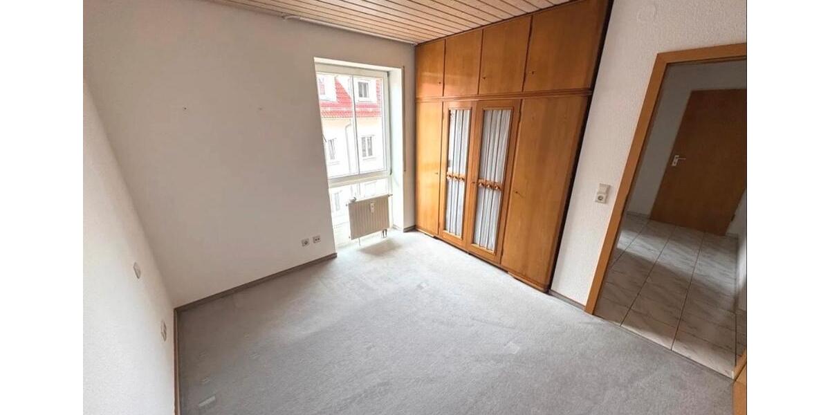 Etagenwohnung Nürtingen - 3.5 Zimmer, 72 m&sup2;, 900&euro; | Angebot:26681920