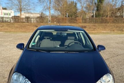 VW Golf 180.000 km 3.300 &euro; Herrenberg 71083