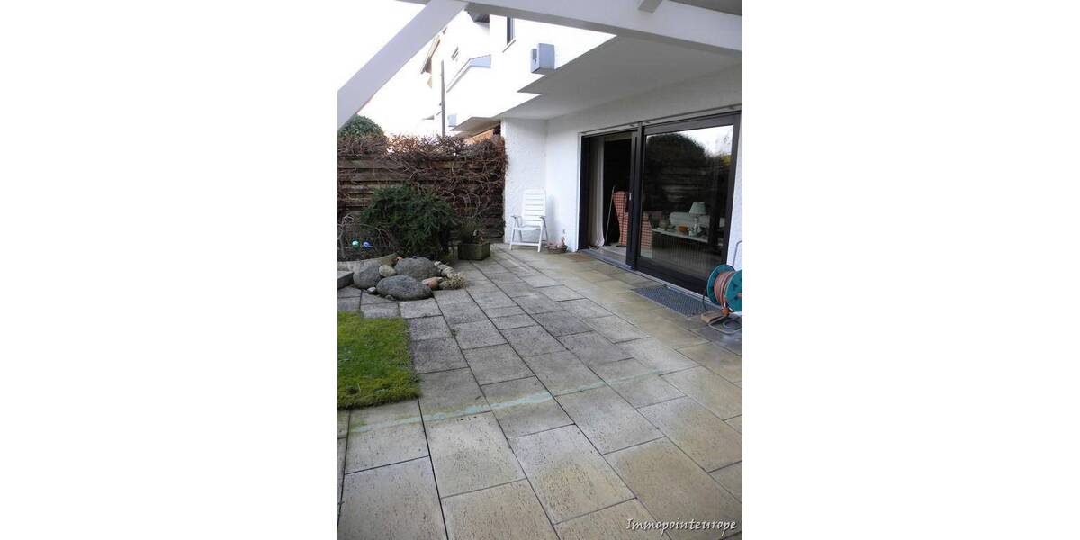 Mehrfamilienhaus, Wohnhaus Böblingen - 4 Zimmer, 143 m&sup2;, 2.750&euro; | Angebot:26378141