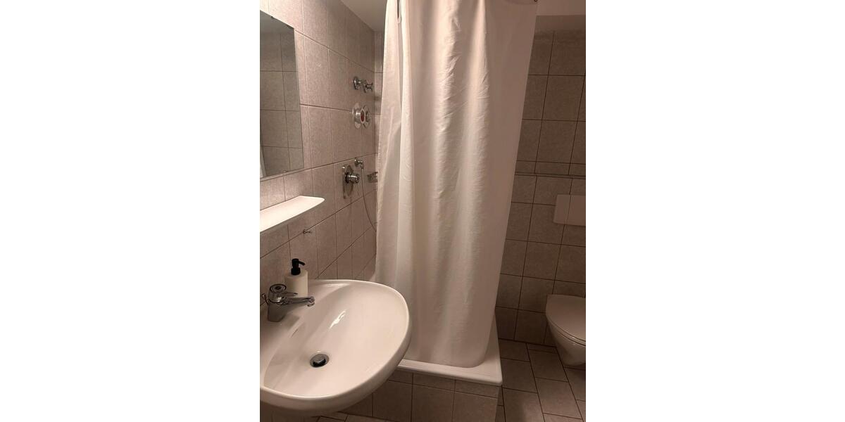 Etagenwohnung Leinfelden-Echterdingen Echterdingen - 1.5 Zimmer, 27 m&sup2;, 850&euro; | Angebot:25163245