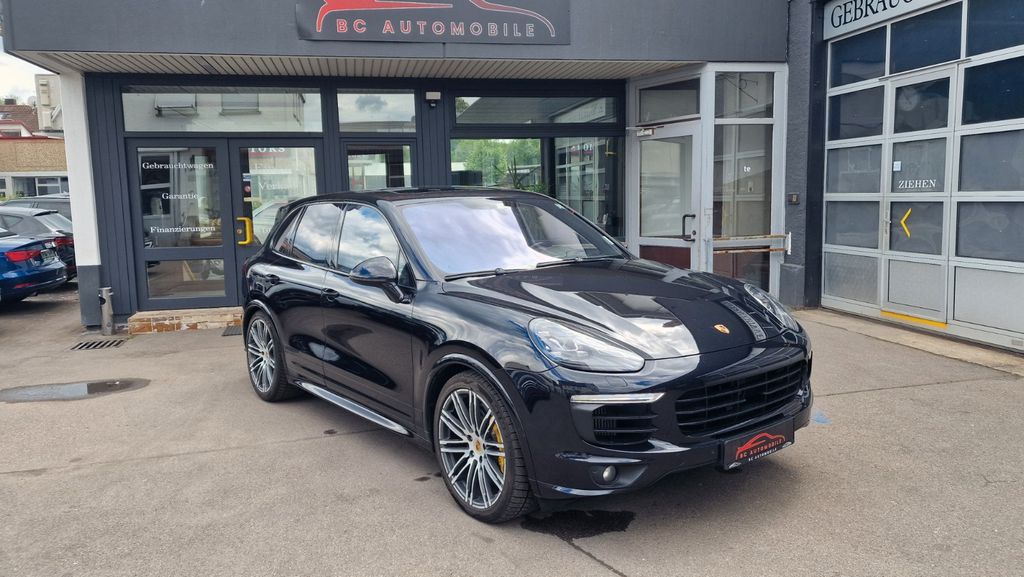 Porsche Cayenne 265.000 km 28.800 &euro; Metzingen 72555