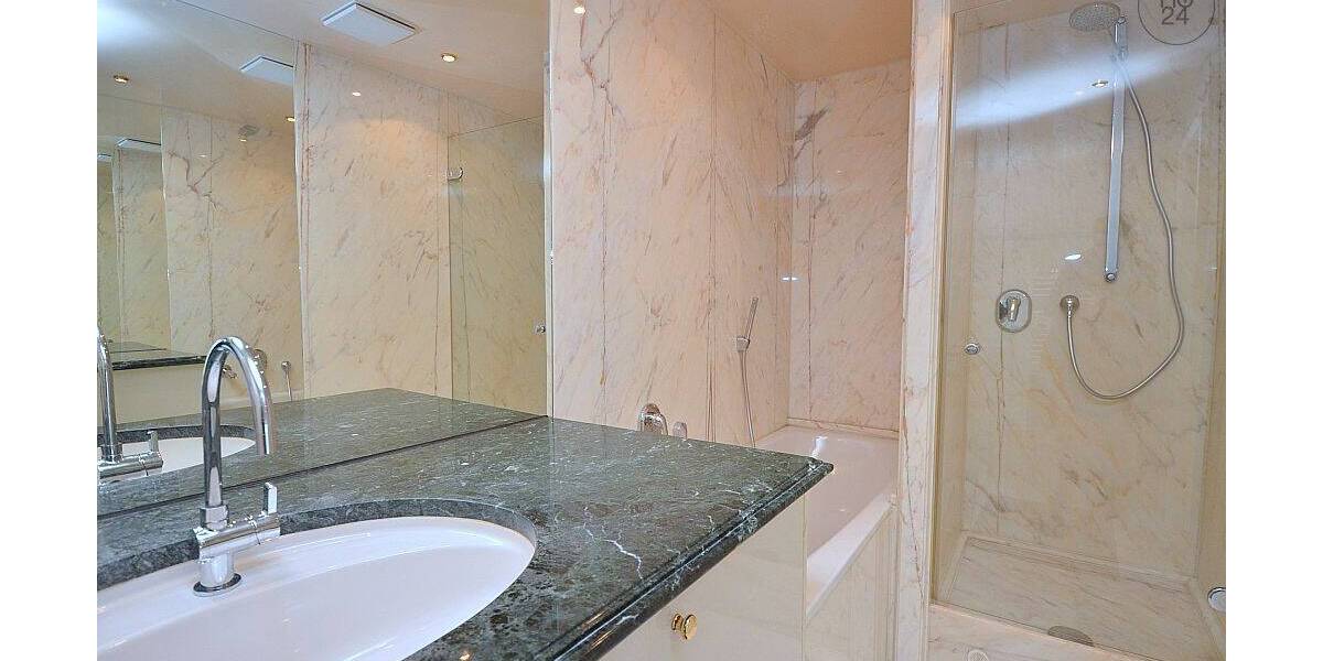 Etagenwohnung Stuttgart Süd - 2 Zimmer, 76 m&sup2;, 1.590&euro; | Angebot:25916212