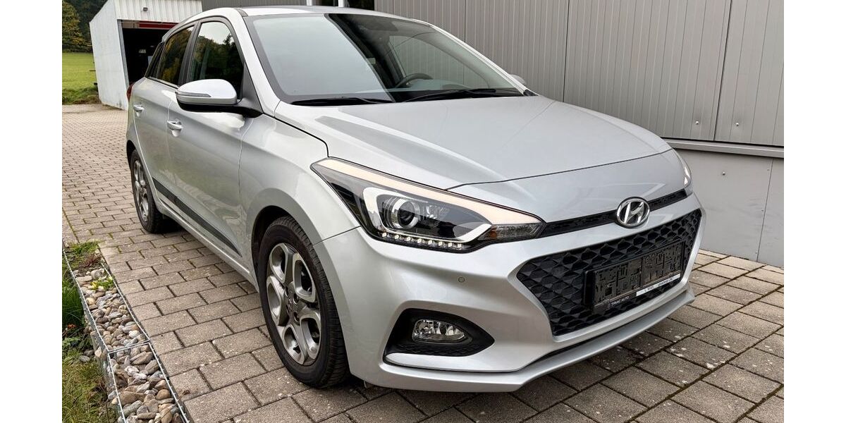 Hyundai i20 28.700 km 13.600 &euro; Filderstadt 70794
