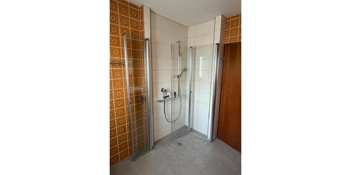 Einfamilienhaus Herrenberg - 3.5 Zimmer, 240 m&sup2;, 576.000&euro; | Angebot:27142349
