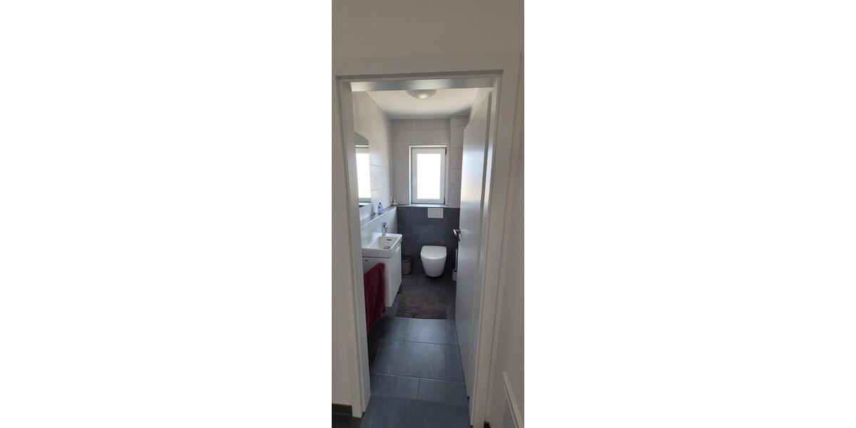 Etagenwohnung Gärtringen - 5 Zimmer, 100 m&sup2;, 1.800&euro; | Angebot:27547188