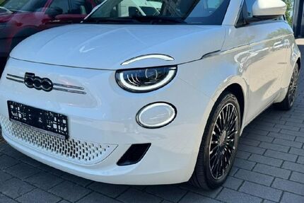Fiat 500e 54.880 km 18.500 &euro; Böblingen 71034