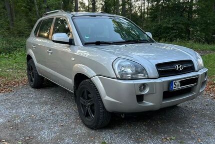 Hyundai TUCSON 195.000 km 3.555 &euro; Schönaich 71101