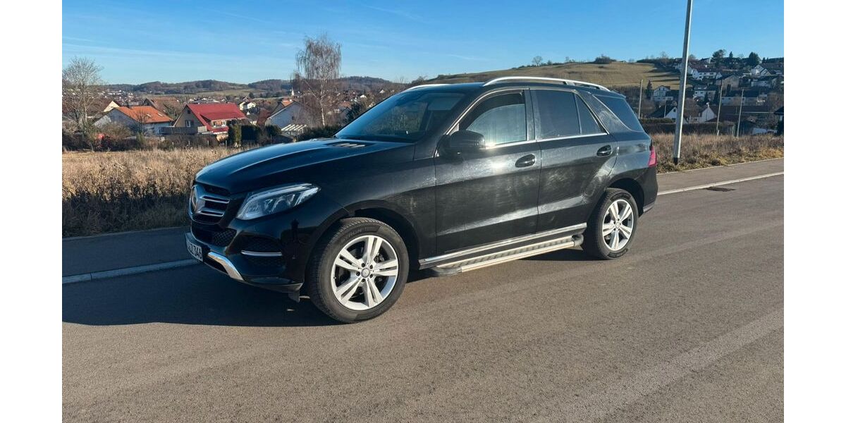 Mercedes-Benz GLE 350 204.000 km 22.000 &euro; Engstingen 72829