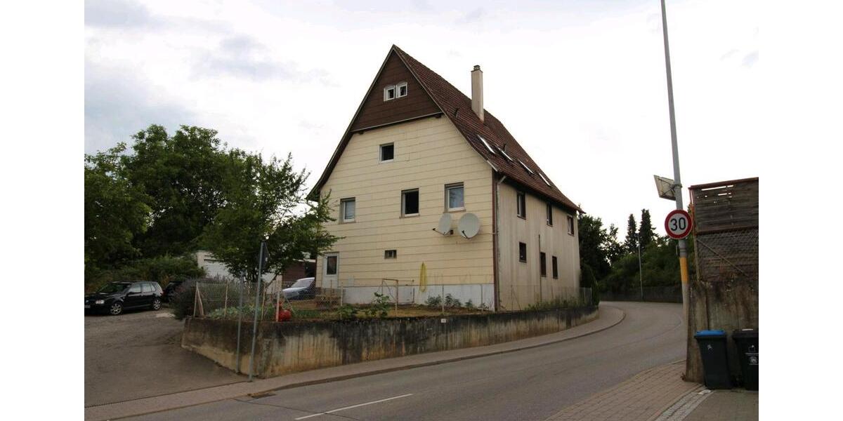 Mehrfamilienhaus, Wohnhaus Jettingen - 9 Zimmer, 200 m&sup2;, 530.000&euro; | Angebot:25871077
