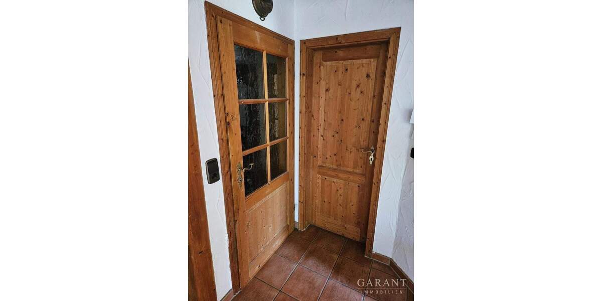 Einfamilienhaus Metzingen Glems - 1 Zimmer, 262 m&sup2;, 590.000&euro; | Angebot:25866349