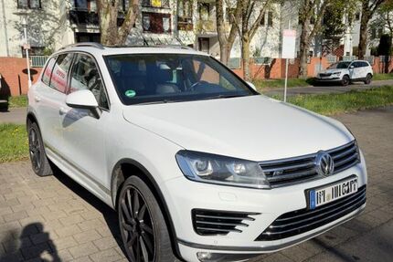 VW Touareg 170.000 km 22.999 &euro; Lichtenstein 72805