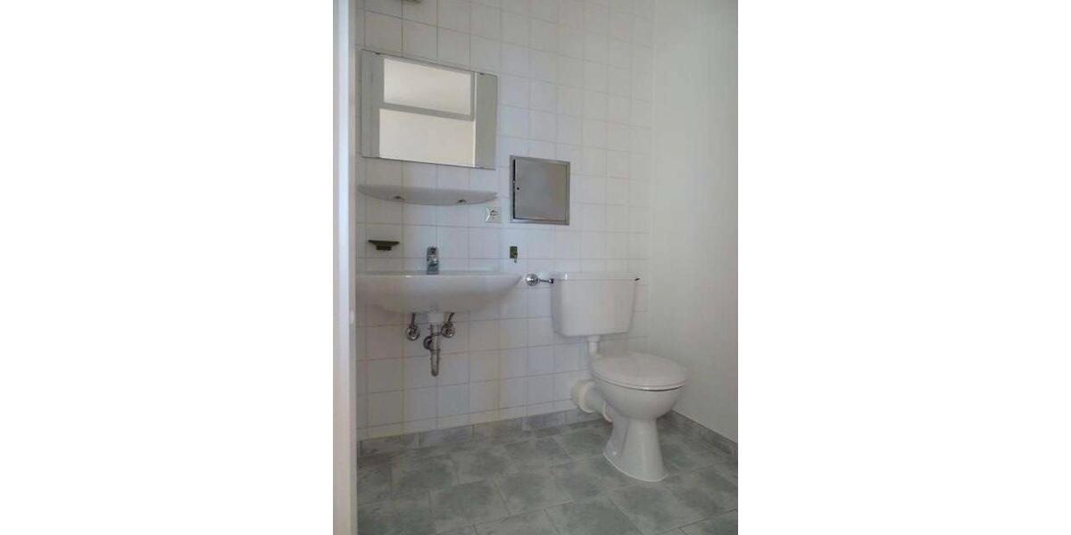 Etagenwohnung Sindelfingen Eichholz - 3.5 Zimmer, 87 m&sup2;, 1.205&euro; | Angebot:25168068