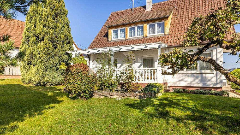 Einfamilienhaus Weil im Schönbuch - 7 Zimmer, 150 m&sup2;, 599.000&euro; | Angebot:25677583