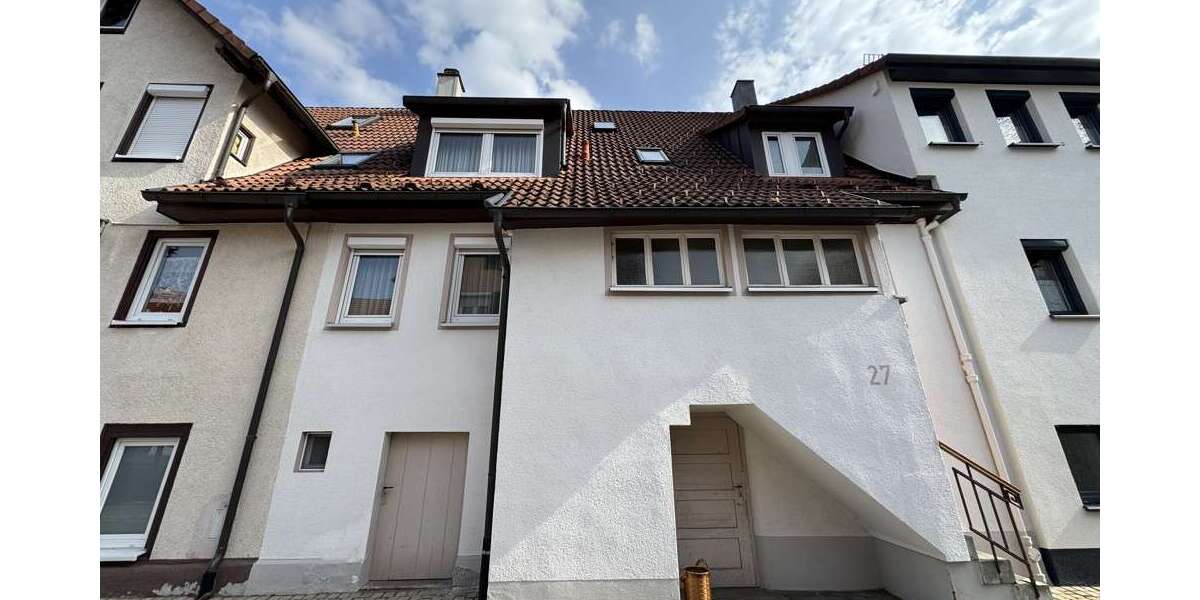 Einfamilienhaus Bad Urach - 6 Zimmer, 125 m&sup2;, 195.000&euro; | Angebot:26502083