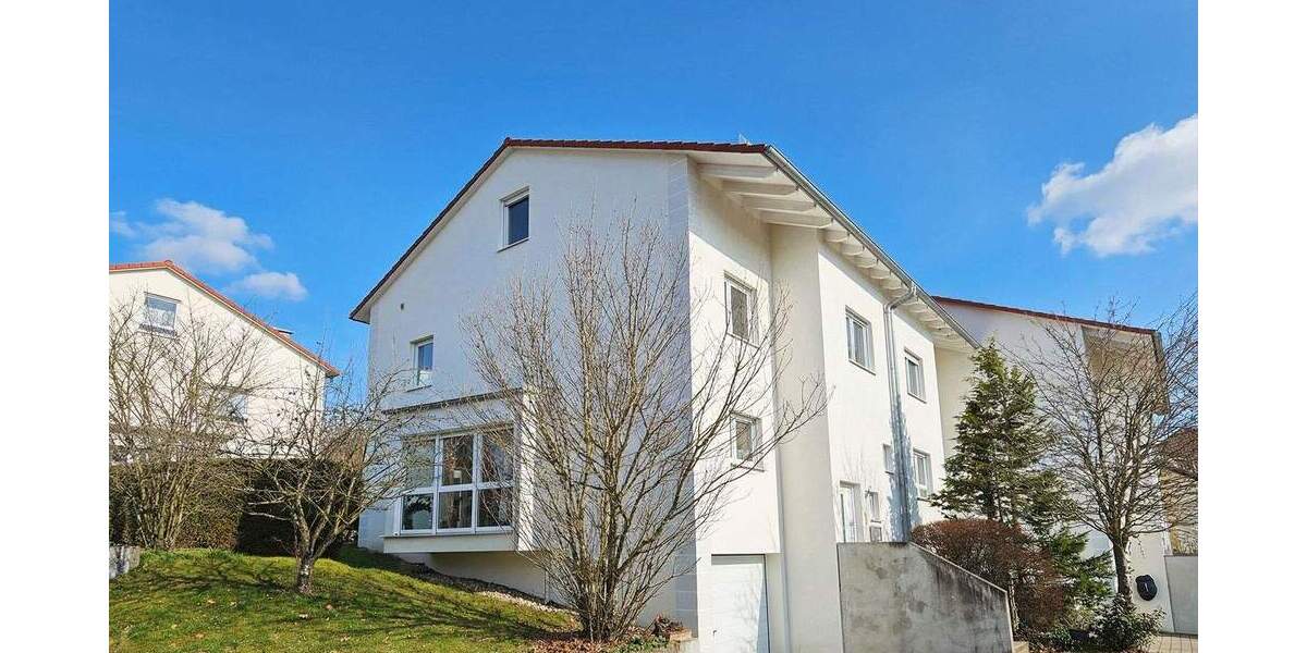 Doppelhaushälfte Böblingen Dagersheim - 5 Zimmer, 143 m&sup2;, 730.000&euro; | Angebot:25734464