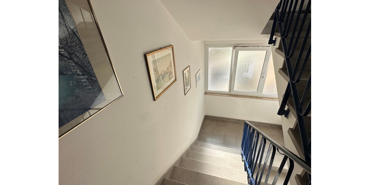 Charmante 2-Zimmer-Wohnung im Herzen von Stuttgart-West - Nähe Hölderlinplatz - 2- Stuttgart Stuttgart-West (Stadtbezirk) | Angebot:27505212