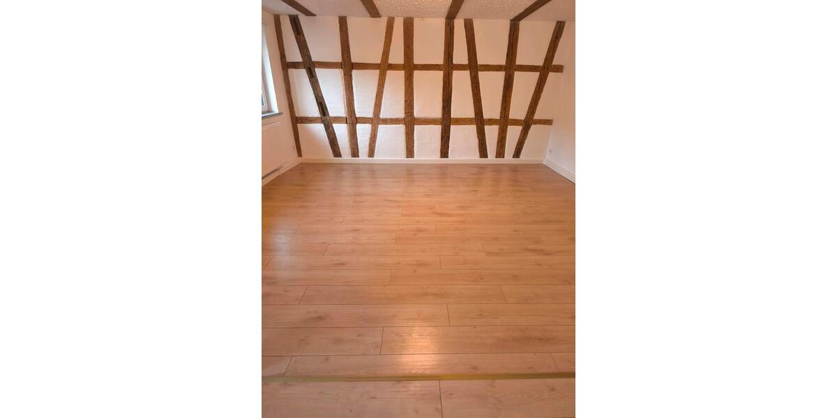 Etagenwohnung Weil der Stadt - 4 Zimmer, 140 m&sup2;, 1.900&euro; | Angebot:25057532