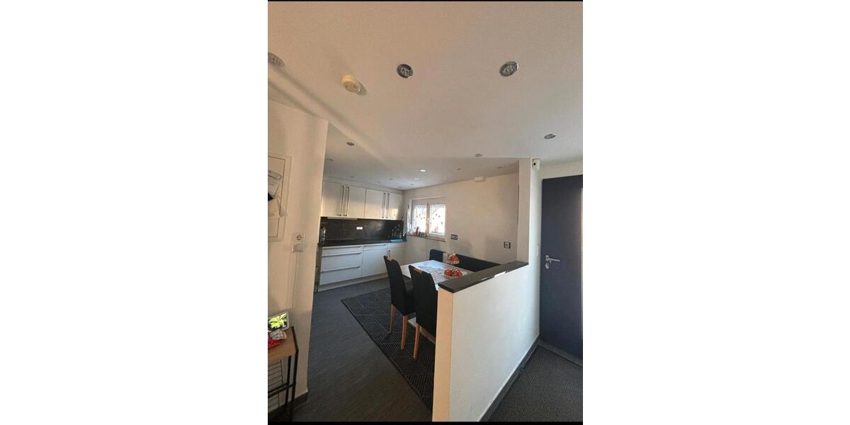 Reihenhaus Reutlingen Sondelfingen - 4 Zimmer, 98 m&sup2;, 370.000&euro; | Angebot:27153398